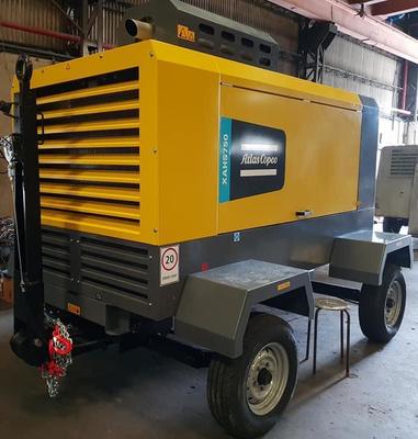 XAHS750 φορητός συμπιεστής 12 Bar 21 M3/min κινητήρας Cummins